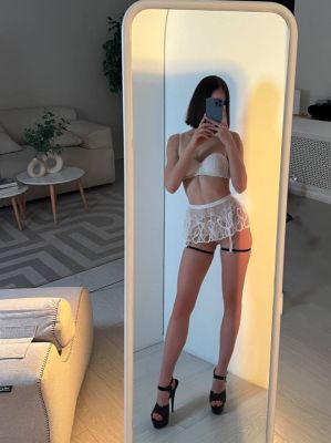 Катенька, ню-фото