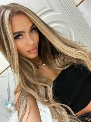 Алиса вип анал , ню-фото