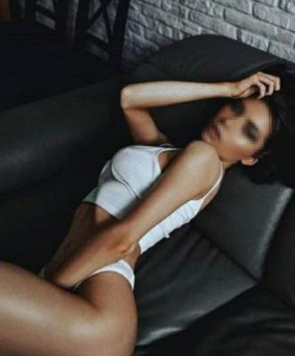 Леночка , анкетные фото